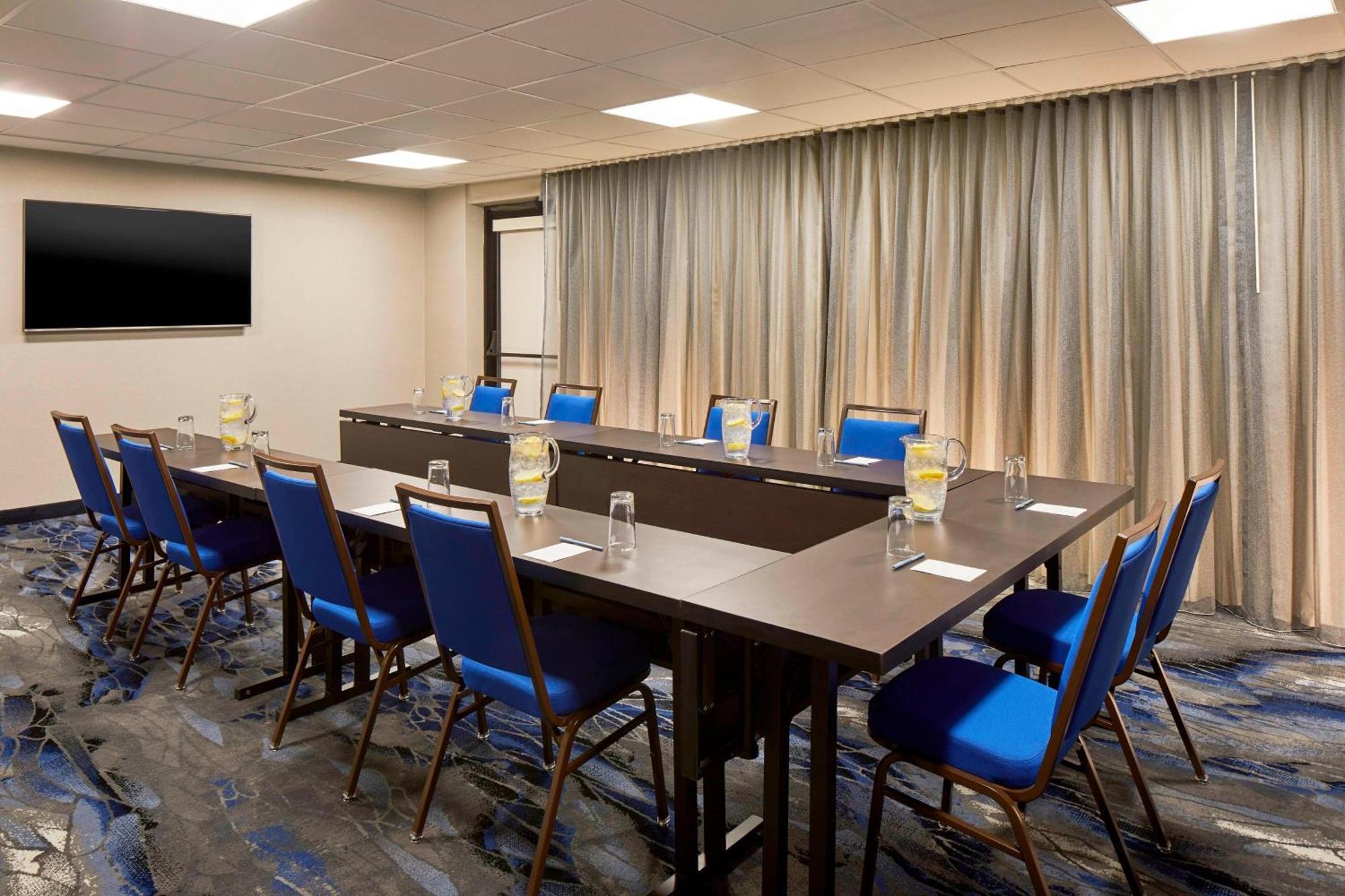 Fairfield Inn & Suites By Marriott Albany Airport Exterior foto