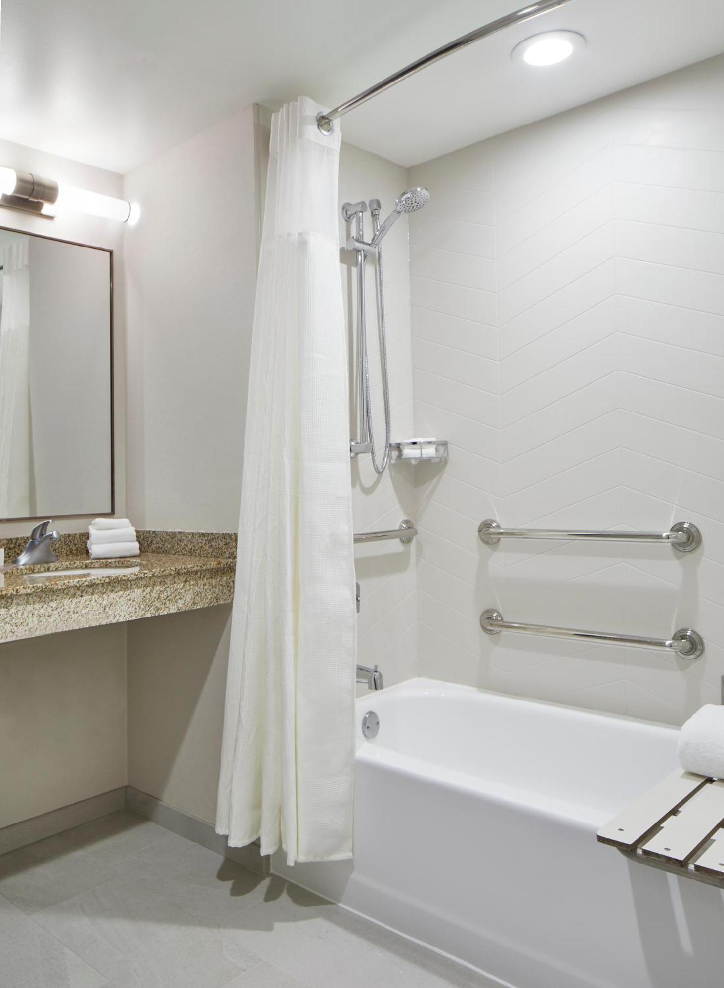 Fairfield Inn & Suites By Marriott Albany Airport Exterior foto